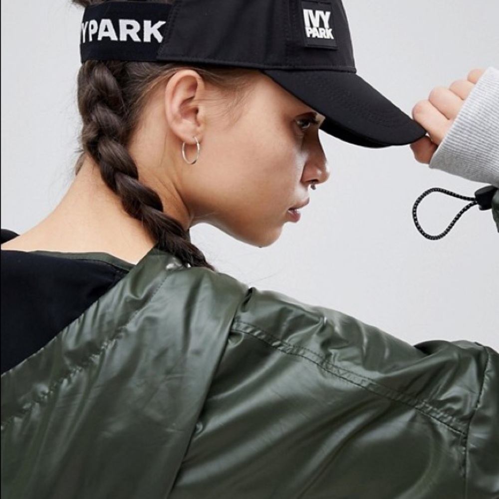 ISO Ivy Parl backless cap hat